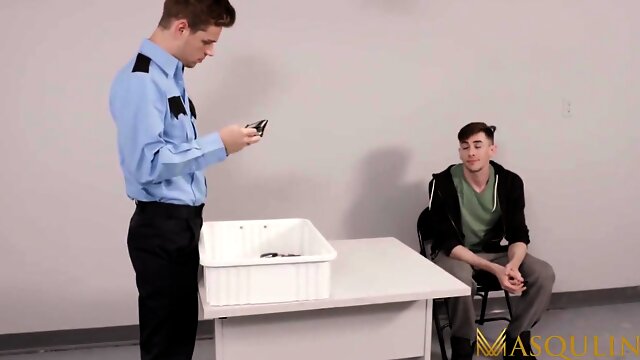 Michael Del Ray, Jack Hunter And Michael Ray - Policeman Barebacks Gay