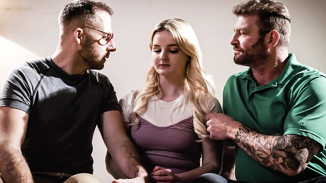 Big bum 18 years old neighbor double penetrated