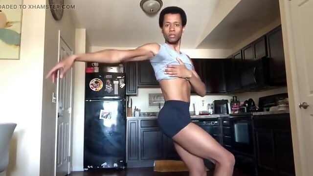 Solo amateur session with Karma Rainbow Smith D sharing her work