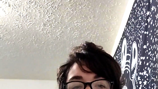 Bouncing Boobs Solo, Tits Saggy