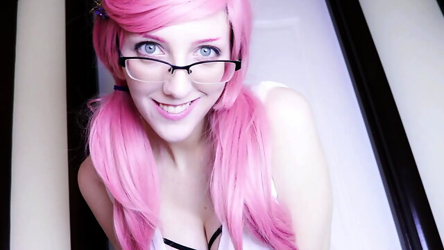 Anal virgin seduces her brothers friend