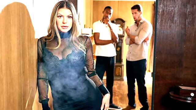 Sex hungry Brooklyn Chase - side fuck movie - MILFy