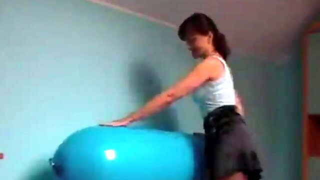 Big Blue Balloon Masturbation