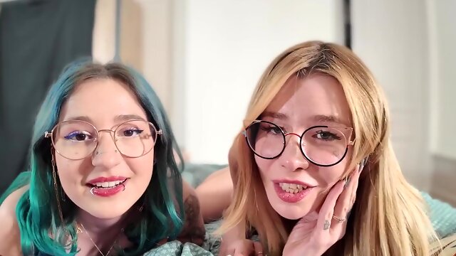Shemale And Girl 2025, French Tranny, Threesome, Amateur, Blowjob
