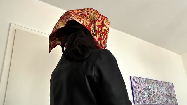 Beautiful Silk Headscarves Fashion Show, JOI, Lady Victoria Valente