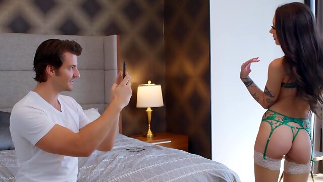 Ansigtssprøjt, Lingeri