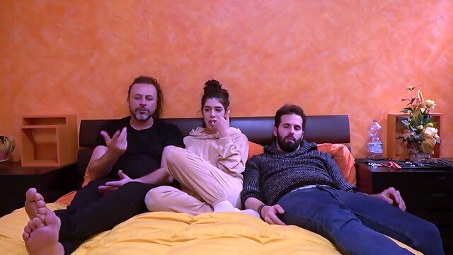 Umiliazioni Italiane - Un Corteggiamento Bizzarro (