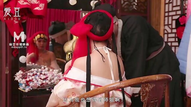 Model - Traditionally Asian Actress Fucked On Set