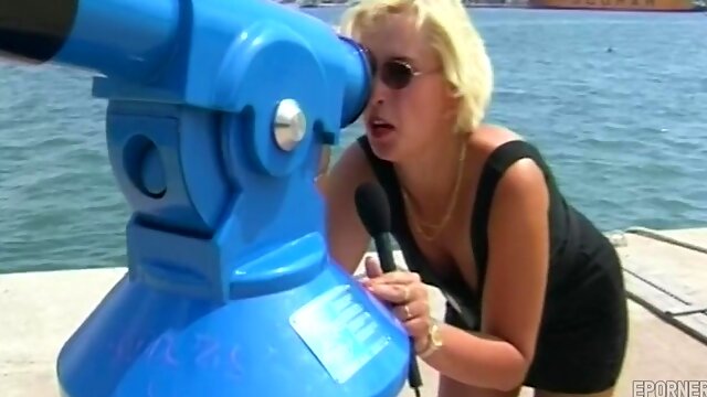 Sweet Redhead mommy Got Her Face Painted With Jizz