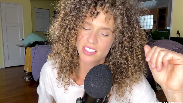 Asmr with Mommy! I Do a Fun Role Play on What I Think Its Like Being a Man! Let Me Know if Im Even Remotely Close....