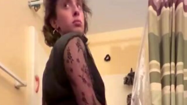 Attempting out my fresh harness and demonstrating my assq