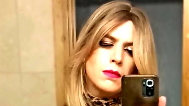 Big Tits, Crossdresser, Stockings, Homemade, Surprise, Shemale, Amateur, Sissy