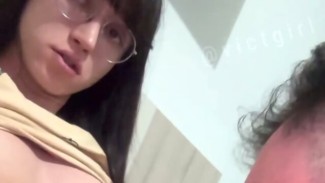 Shemale Fucks Guy, Blowjob, Amateur
