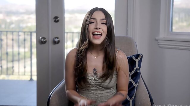 Lecher La Chatte, Jupe