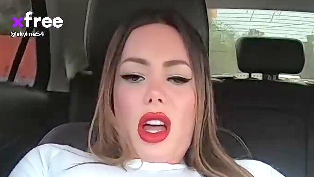 Masturbating In Public, Amateur