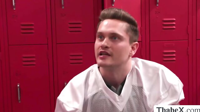 Ebony TS cheerleader comforts his sad crush