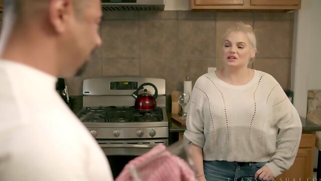 Tori Easton, Boyfriend, Shemale, Mother, Anal