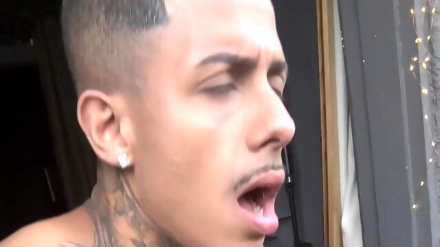 MiguelB fucks skinny thug