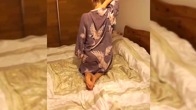 Amateur Blonde Mature Wife Enjoys Sex