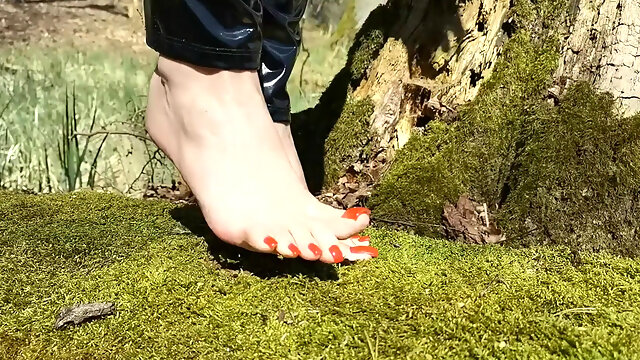 You Like My Divine Feet