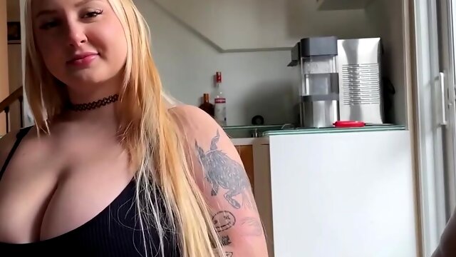 Thick Goth Stepsis Facial