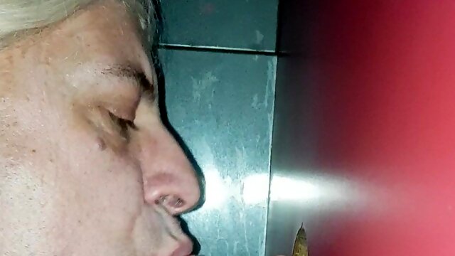 Shemale Glory Hole, Crossdresser, 2025