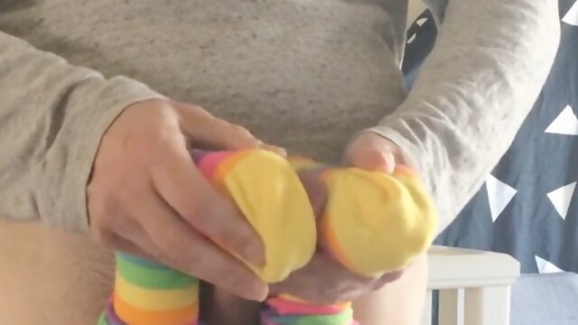 Sole Cumtribute for an Instagram admirer! Feet Play with money-shot!