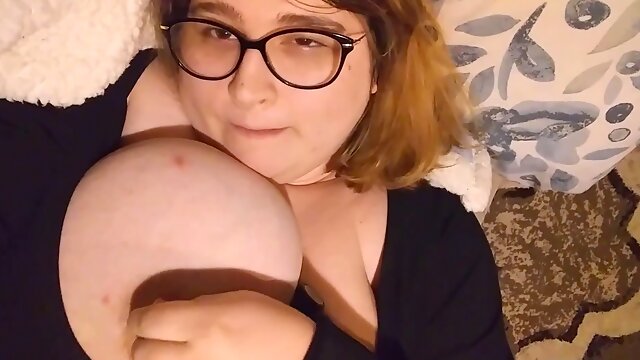 Chubby Vibrator Orgasm, Ginormous Tits, Nerdy Glasses, Short Bbw