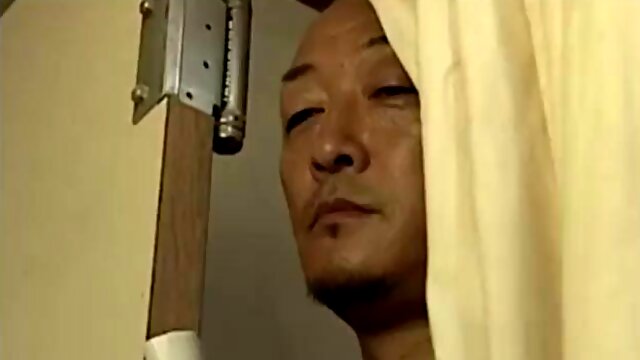 Mature woman Big tits Plump Big ass Saggy breasts Tsukamoto