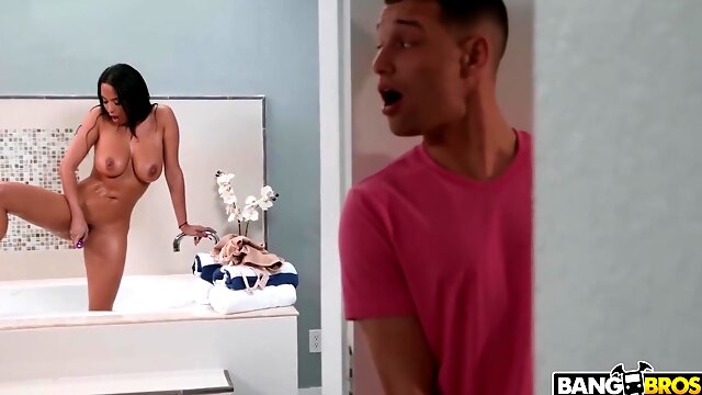 Fantasme, Maratre, Maman