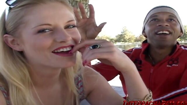 Faciale, Interracial