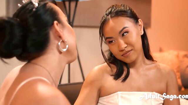 Shemale And Girl, Asian