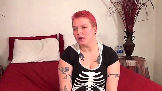 Attractive wooer at mature sex