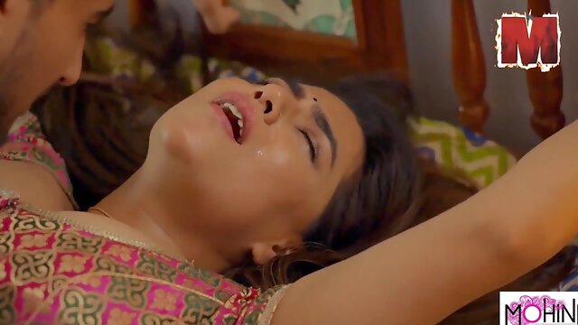 Perverted Indian beauty thrilling adult clip