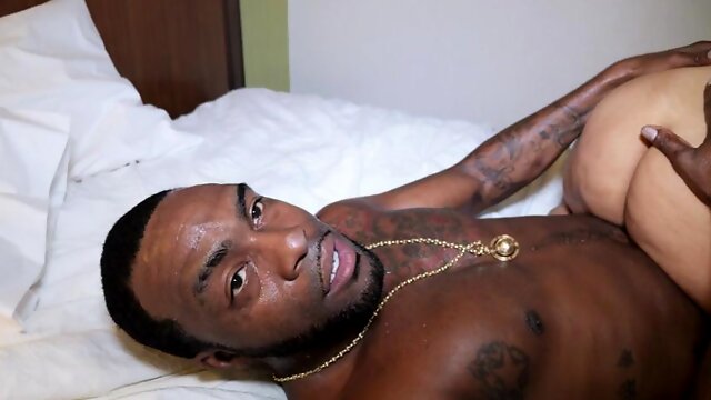 MIXED BLACK ON BLACK PORN VIDEO..BIG BOOTY NEWBIE SUNNY BUNNY FUCKED BY ROME MAJOR