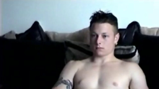 Nervous Straight Boy Willis