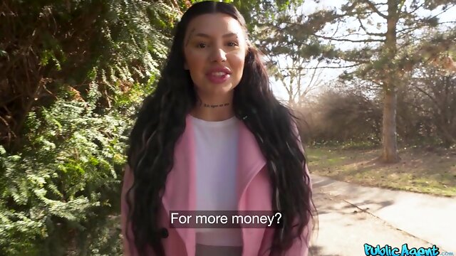 Sexy Nala, Knockers, Natural, Outdoor, Amateur