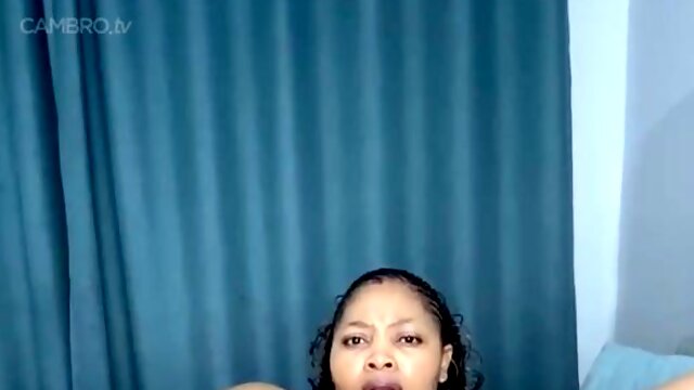 Fatty African MILF Pussy rubbing