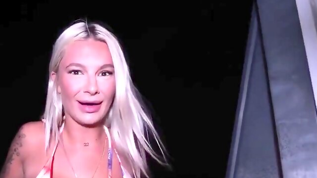 Tattooed Milf Cameron Cohen Creampie