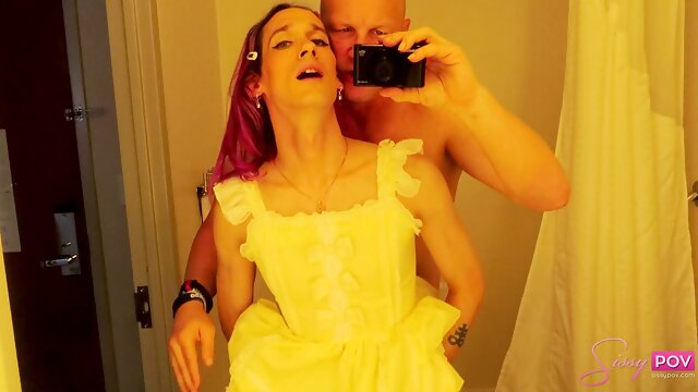 Shemale Behind The Scenes, Hook Up, Sissy