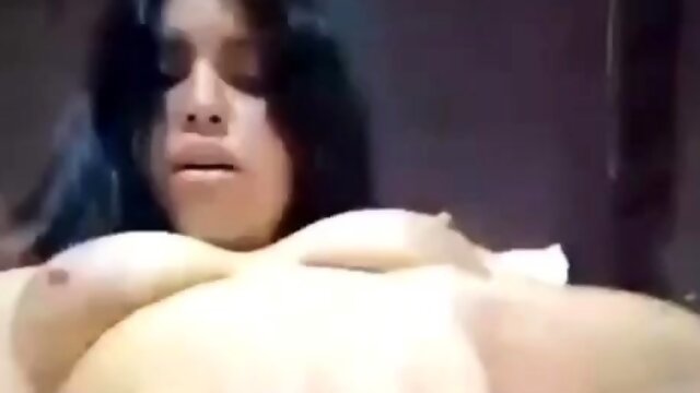 Beautiful sensual teen masturbating her precious pussy 85547