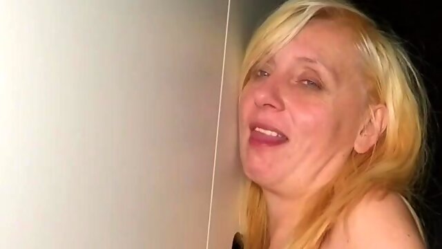 Firstgloryhole - mom Lena Part1 - Gloryhole