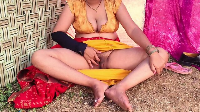 Indian village scanty Aunty boned By landlord sons sizzling desi Hindi audio sex video