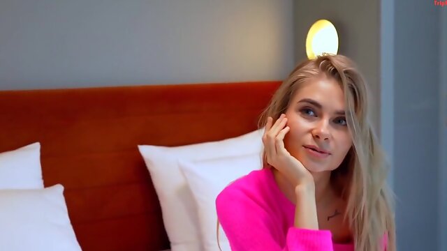 At The Casting, The Girl Is Ready To Show All Her Sex Talents