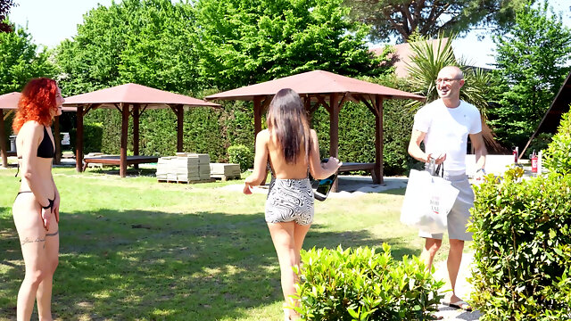 4K Bts, Hard Rough Bg and Threesome at the Pool