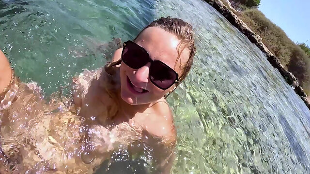 The Non-mermaid: Big-ass Teen Lina Fucked in a Vacation Paradise (underwater Sex)