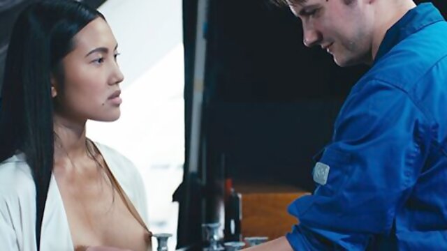 Stunning Sam Bourne and May Thai - time stopped clip - Freeze