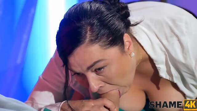 Shame4k. prompt sex with mature czech manager Lady During a lunch break