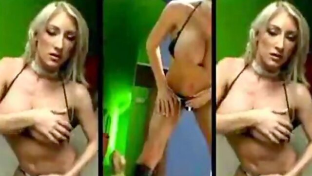 Большие Сиськи, Бикини