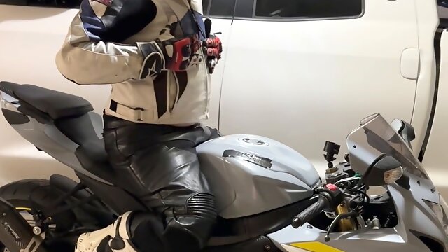 Straight dad in Garage strokes & shoots a load in Leather on Motorbike